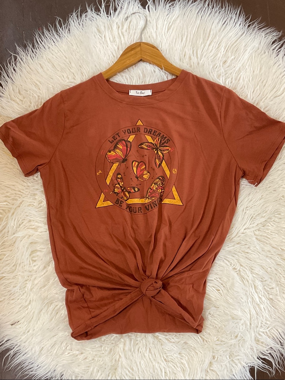 Tres Bien Rust Orange Graphic Short Sleeve Tee with Yellow Butterfly Print